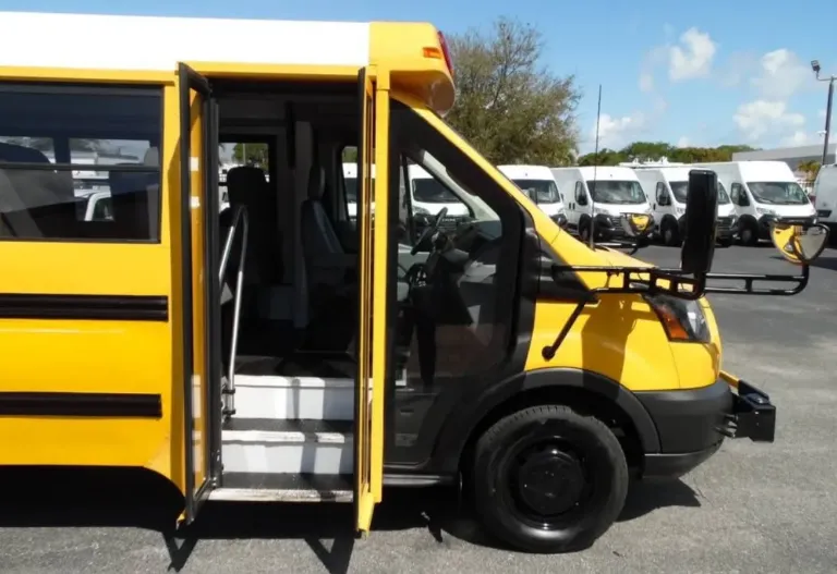 2015 Ford MicroBird 14P