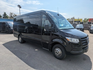 Picture of 2025 Mercedes Benz 3500 170 EXT Sprinter Passenger Van