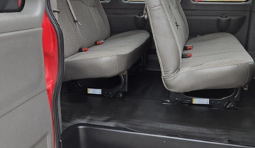 Picture of 2017 Chevrolet Express 2500 Passenger Van