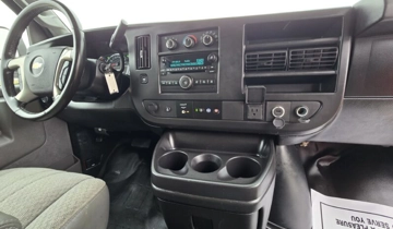 Picture of 2017 Chevrolet Express 2500 Passenger Van