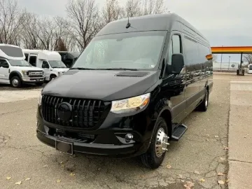 Picture of 2026 Mercedes-Benz Sprinter 3500 XD Passenger Van