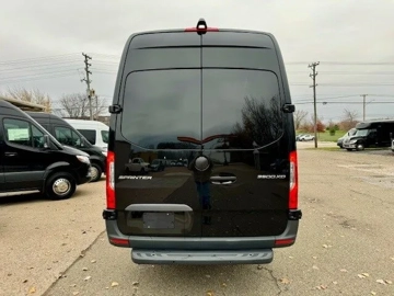 Picture of 2026 Mercedes-Benz Sprinter 3500 XD Passenger Van