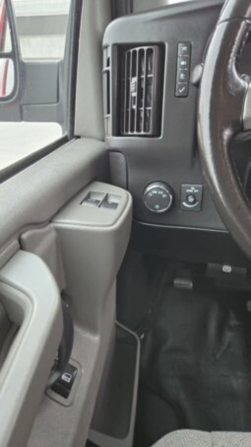 Picture of 2017 Chevrolet Express 2500 Passenger Van