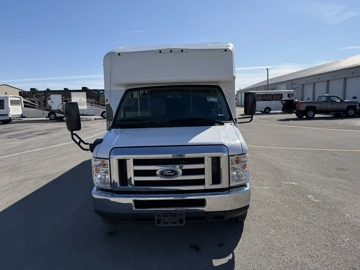Picture of 2018 Ford Eldorado E450 Shuttle Bus