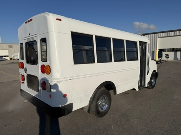 Picture of 2017 Chevrolet Girardin Express 3500 Shuttle Bus