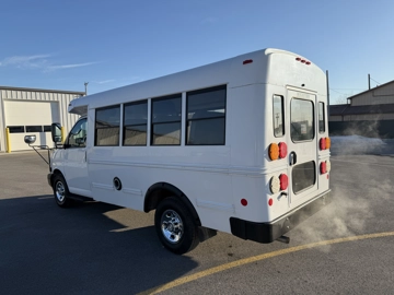 Picture of 2017 Chevrolet Girardin Express 3500 Shuttle Bus