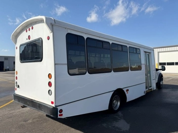 Picture of 2019 Champion F550 ADA Shuttle Bus