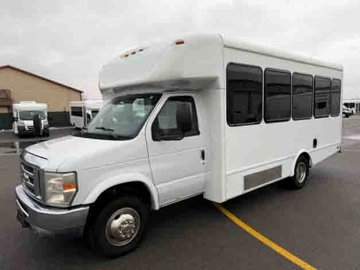 Picture of 2015 Starcraft E450 Shuttle Bus