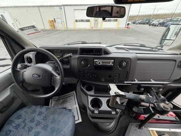 Picture of 2015 Starcraft E450 Shuttle Bus