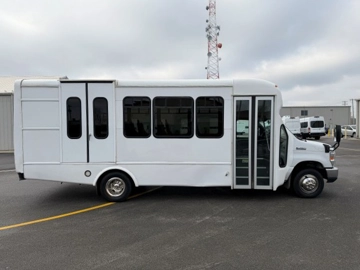 Picture of 2019 Starcraft E450 ADA Shuttle Bus