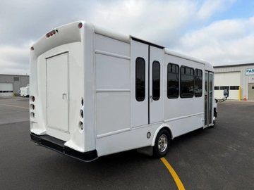 Picture of 2019 Starcraft E450 ADA Shuttle Bus
