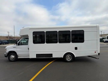 Picture of 2019 Starcraft E450 ADA Shuttle Bus