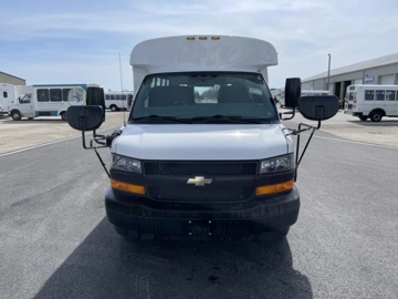 Picture of 2018 Chevrolet Girardin Express 3500 Shuttle Bus