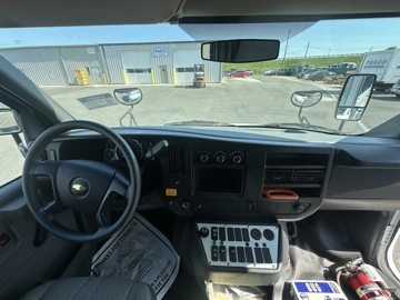 Picture of 2014 Collins Express 3500 Shuttle Bus