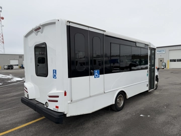Picture of 2017 Turtle Top E450 ADA Shuttle Bus