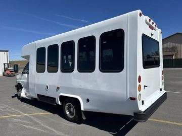 Picture of 2019 Diamond Chevy Express 3500 ADA Shuttle Bus