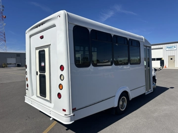 Picture of 2017 Ford Eldorado E350 Shuttle Bus