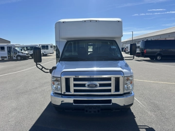 Picture of 2017 Ford Eldorado E350 Shuttle Bus