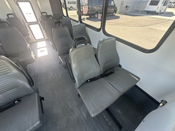 Picture of 2017 Ford Eldorado E350 Shuttle Bus