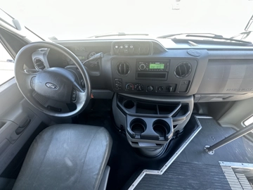 Picture of 2017 Ford Eldorado E350 Shuttle Bus