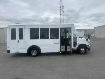 Picture of 2024 Ford Girardin E350 ADA Shuttle Bus