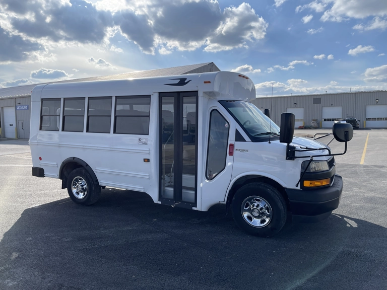 Picture of 2019 Chevrolet Girardin Express 3500 Shuttle Bus