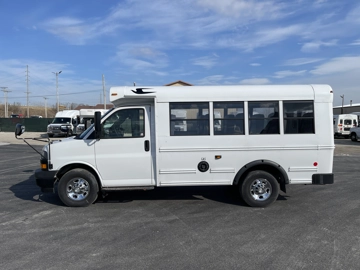 Picture of 2019 Chevrolet Girardin Express 3500 Shuttle Bus