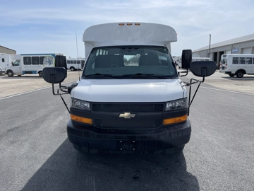 Picture of 2018 Chevrolet Girardin Express 3500 Shuttle Bus