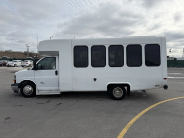 Picture of 2019 Chevrolet Diamond Express 3500 Shuttle Bus