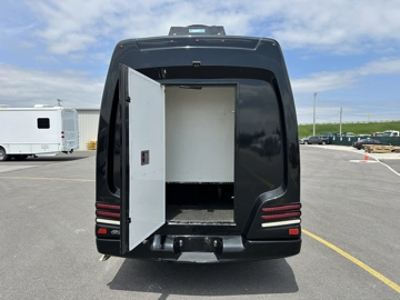 Picture of 2018 Turtle Top E350 Shuttle Bus