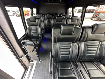 Picture of 2018 Turtle Top E350 Shuttle Bus
