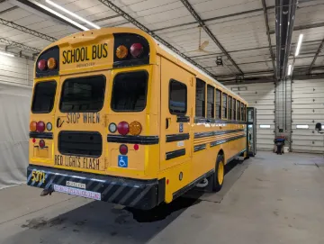 2017 Blue Bird Vision 42P ADA