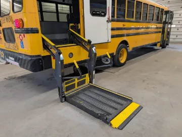 2017 Blue Bird Vision 42P ADA
