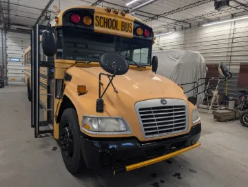 2011 Blue Bird Vision 72 Passenger