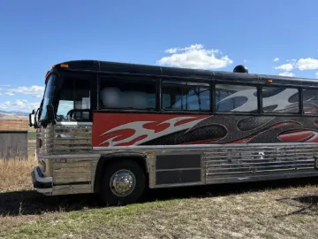 Picture of 1992 MCI M12 Motor Coach