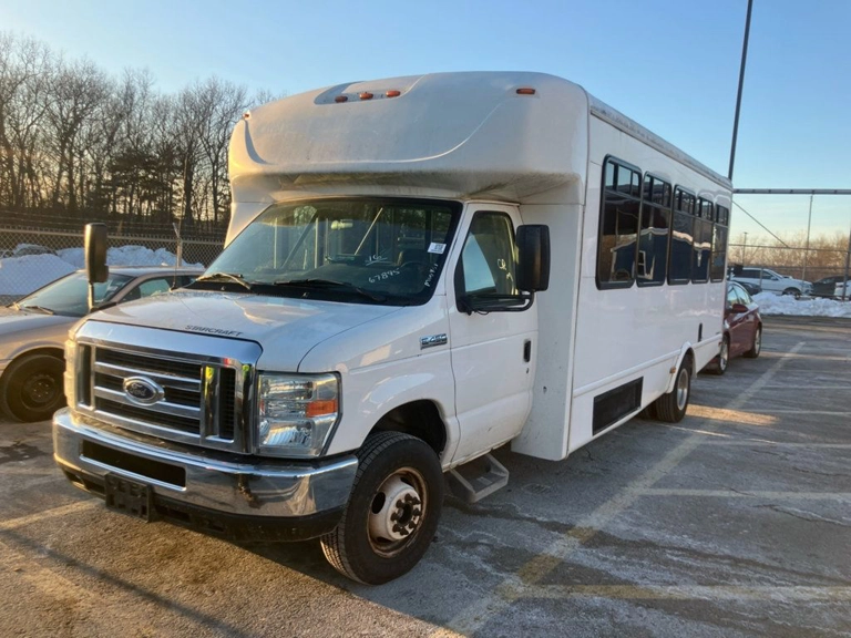 Picture of 2016 Ford E450 Shuttle Bus