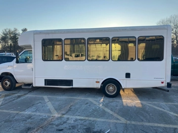 Picture of 2016 Ford E450 Shuttle Bus