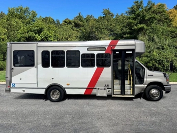 Picture of 2018 Ford E-450 Wheelchair Shuttle Bus