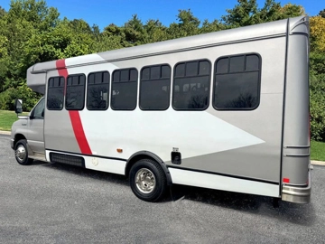 Picture of 2018 Ford E-450 Wheelchair Shuttle Bus