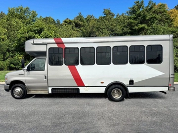 Picture of 2018 Ford E-450 Wheelchair Shuttle Bus