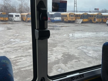 Picture of 2006 MCI D4500 Coach Bus