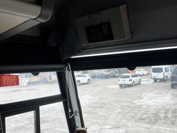 Picture of 2006 MCI D4500 Coach Bus