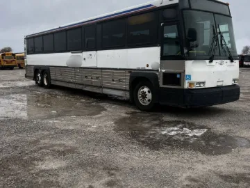 Picture of 2006 MCI D4500 Coach Bus