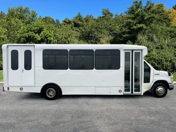 Picture of 2015 Ford E-450 Wheelchair Accessible Shuttle Bus