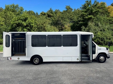 Picture of 2015 Ford E-450 Wheelchair Accessible Shuttle Bus