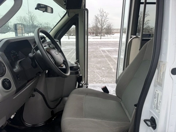 Picture of 2015 Ford E-450 Wheelchair Accessible Shuttle Bus