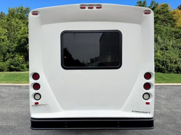 Picture of 2016 Ford E-350 Cutaway Non-Cdl Wheelchair Shuttle Bus