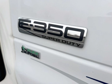Picture of 2016 Ford E-350 Cutaway Non-Cdl Wheelchair Shuttle Bus