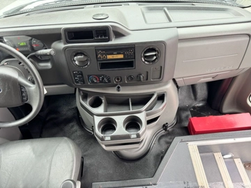 Picture of 2016 Ford E-350 Cutaway Non-Cdl Wheelchair Shuttle Bus