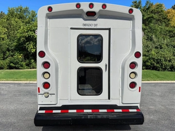Picture of 2013 Ford E-350 Cutaway Shuttle Bus